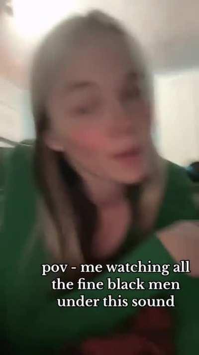 Blonde Queen Wants Her Black King 👸🏼🤴🏿