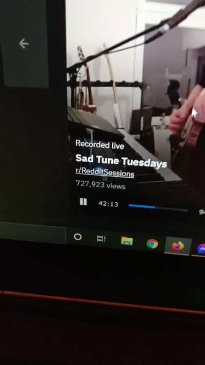 On this day in 2022, I somehow streamed my music practice to 727,923 people. I miss you r/pan! 😔