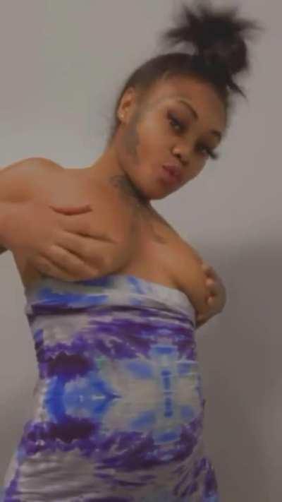 Ad snap @ChelseyLuvu 4 more content