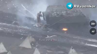 Ukrainian M113 and part of crew get hit by some sort of munition-Belgorod direction