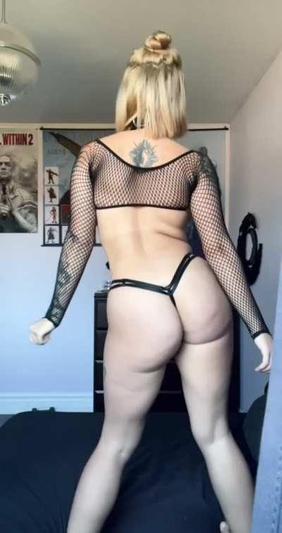 Feeling very playful so… wanna play with me? [STBA]