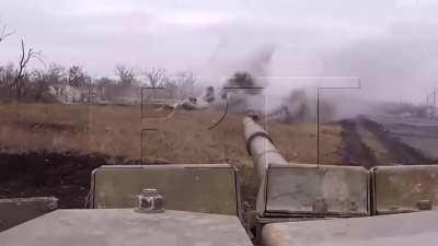 Ru pov First-person tank combat soldiers of the 11th regiment of the NM of the DPR destroy the positions of the Armed Forces of Ukraine.