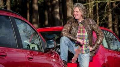 Clarkson figures out how to use the internet