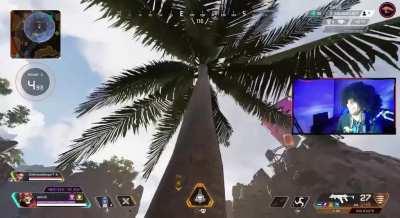 can the NEW Revenant climb and sit in this palm tree ? 😎🌴