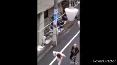 The Average substory