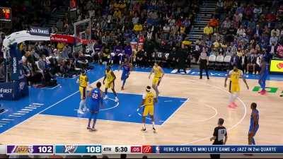 [Highlight] Isaiah Roby puts the moves on Carmelo and hits the fadeaway