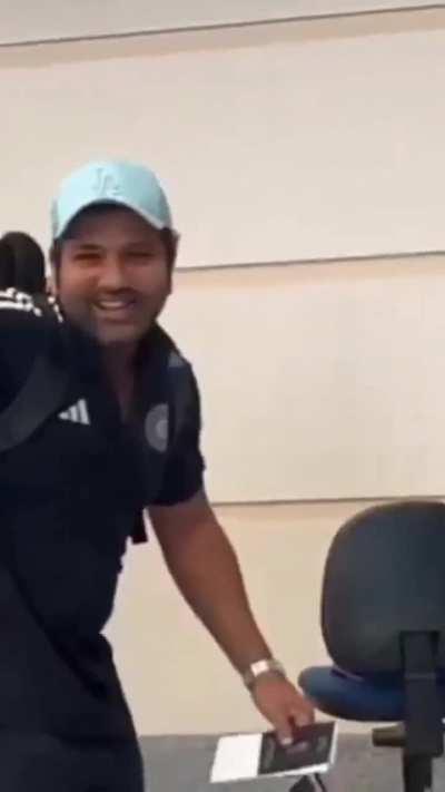 Indian team to bilaterals without Brohit and Koach