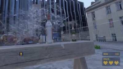 Breaking VR Bottles In Half-Life: Alyx Set To Classical Music