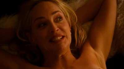 Sharon Stone (55) with Sofía Vergara (41) in Fading Gigolo (2013)