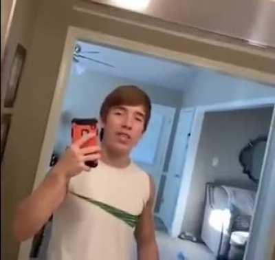 Post by u/GamerLobster in /r/TikTokCringe