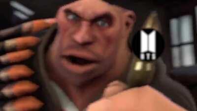 Heavy shows BTS to a scout!