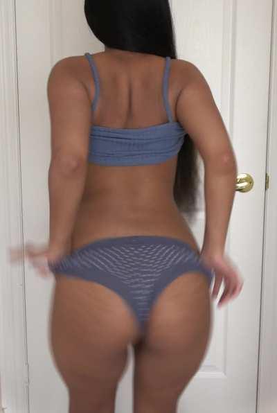 [GIF] Wanna fuck a thicker filipina like me?