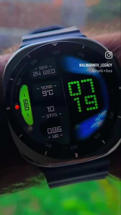 ZUCK Remastered watch face available on Facer