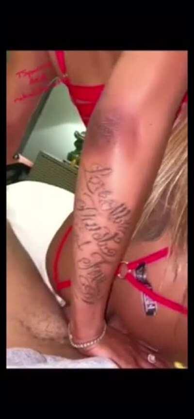 Bounce that ass baby😍😍💯🍑🍑🍑😍😍😍