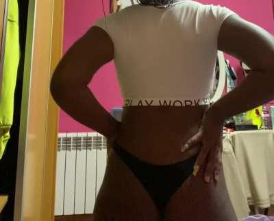 I'm 5'3, smash or pass? Be honest...