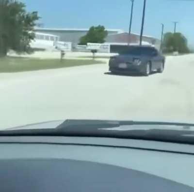 bro said “🖕😉”