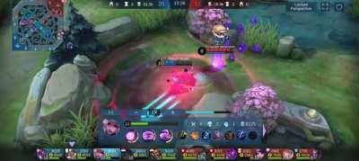 Gloo, the free healing fountain lmao