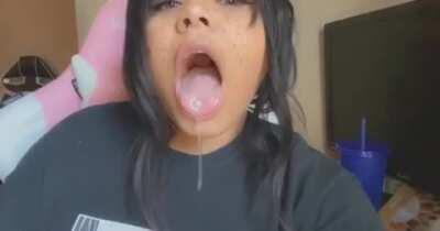 Let me slob on your knob 👅💕