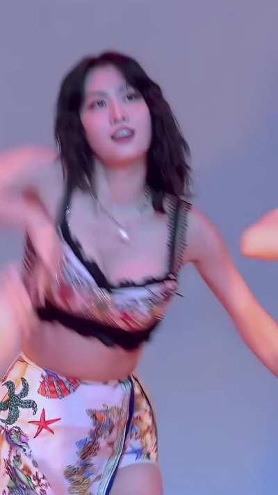 Twice - Momo Alcohol Free