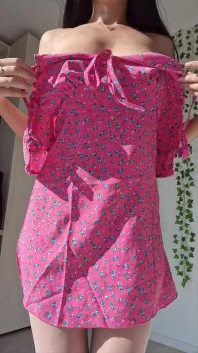 From sundress to undress in 3, 2, 1...