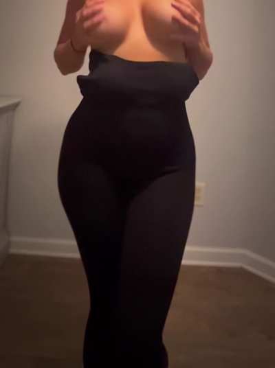 Can you give me your undivided attention for :60? 😍🫦💋🫶🏻