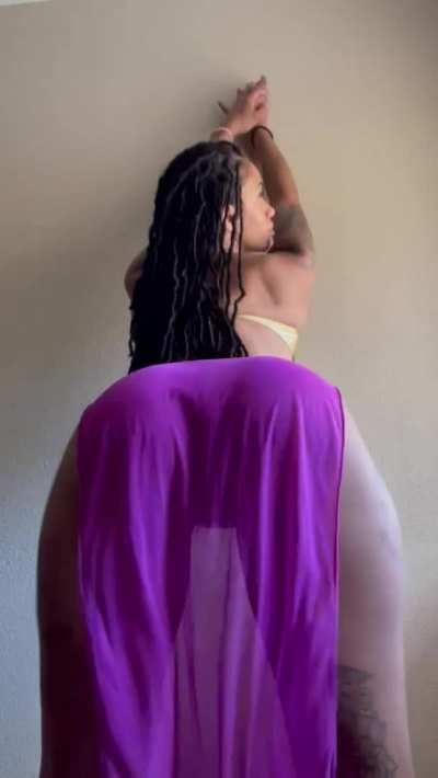 Do you like the way my ass looks?