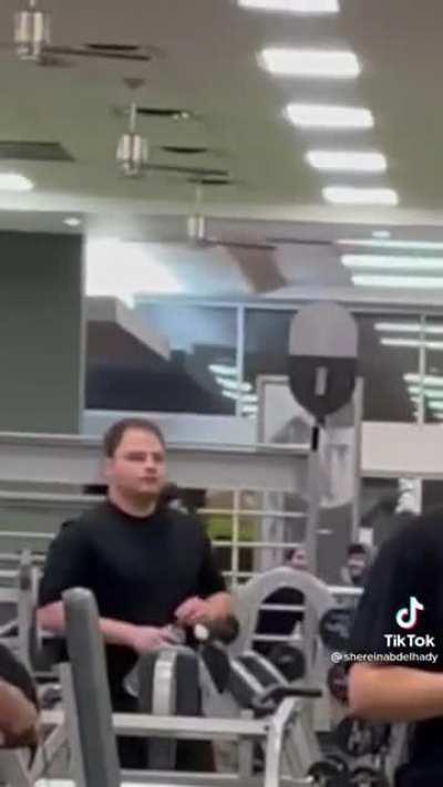 Watching a woman dead lift 425 lbs