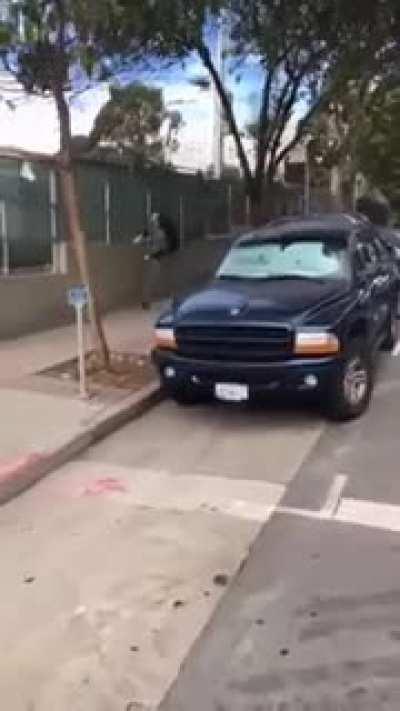 You just know a mighty mage when you see one