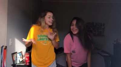 Hey stephy_a15 wait a second it’s That @stephanie..alvarado (me) and @kaitlynnmhh