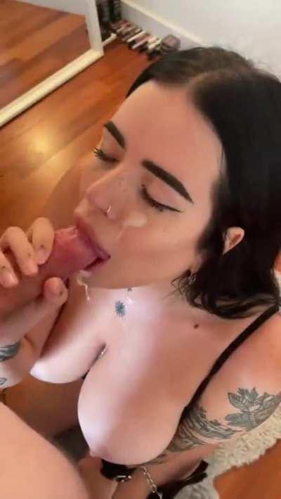 Babe Big Titsgets Cum In Mouth From Deepthroat