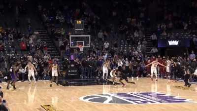 [Highlight] Rondo makes it difficult and Fox can't hit the game-winning shot