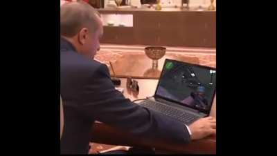 When I want to split mid on dust2 and my opp is Erdogan 😱😱😱 Thank god the Lion of Zion flameZ can smoke it