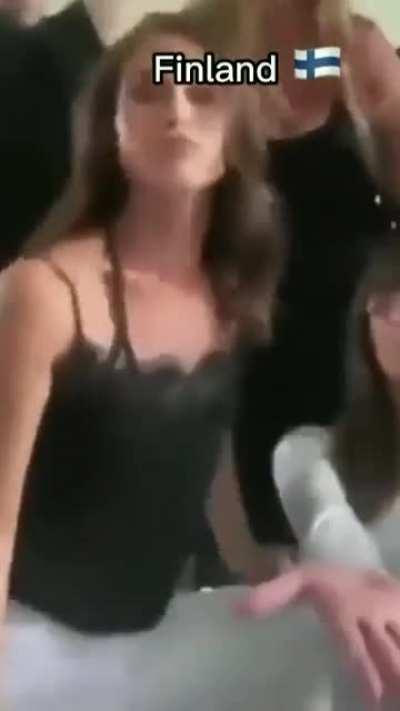 Be COMPLETELY honest. Who is winning here 🇫🇮🇬🇧🕺💃