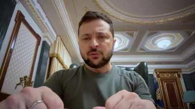 🇺🇦 “For those who understand only Russian. If you want to live, run. If you want to live, surrender. If you want to live, fight in YOUR streets for YOUR freedom”.