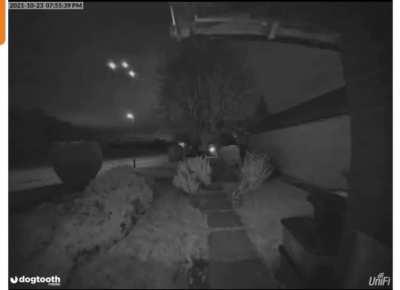 Triangle UAP caught by Doorcam in St. Albans, UK (2021)