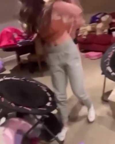 Hot Girl Breaks Opponent's Nose #girlfight