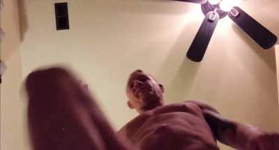 Things are looking up for this lucky guy 