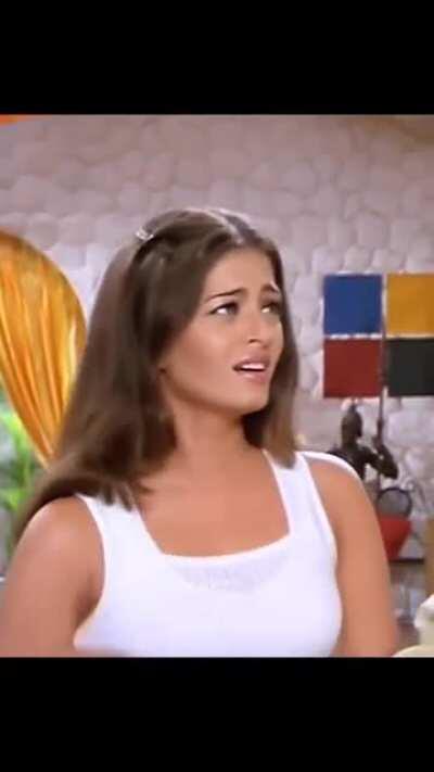 Aishwarya had such good screen presence! I don't think she's as bad as an actress people say she was. Sure her beauty overshadows literally everything but for her time she did what was asked of her!