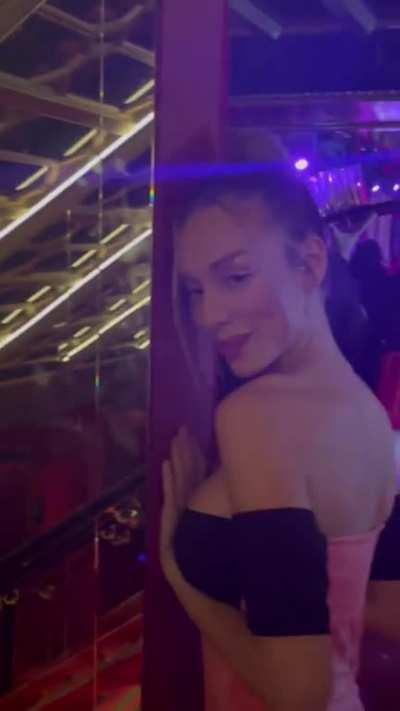 ester exposito ist einfach die geilste Frau der Welt 😍