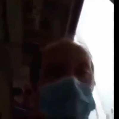 No me mireh que me sonrojo y si me sonrojo te diré Ña