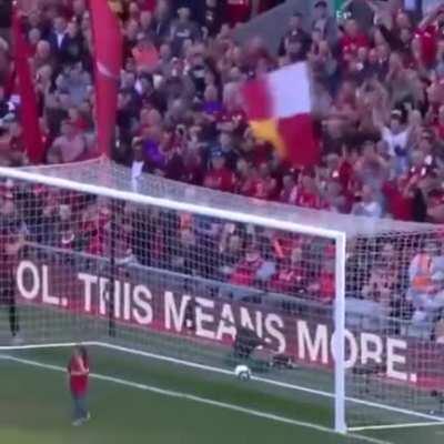 Wholesome freakout as Salah’s kid scores