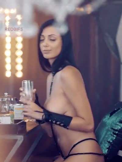 Elina Bandeeva - Russian affairs (2019)