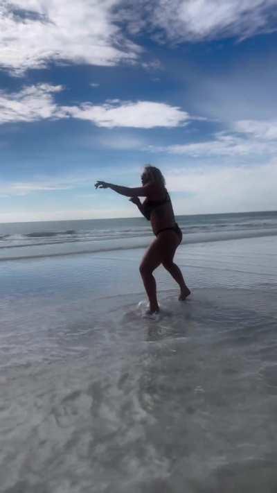 Nikkita Lyons 😍🍑