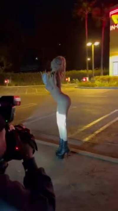 Hoe, I ain't tryna explain to my kids what a naked girl is doing in front of the in and out. Probably at night but still