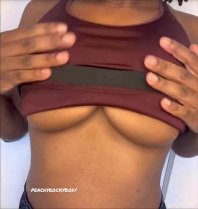 Take a bite out of this chocolate treat 🍫