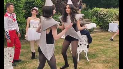 Emma dancing like a star ⭐