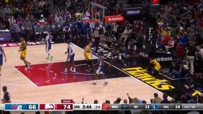 [Highlight] Trae Young finishes the tough off balance layup off the glass and flexes on the Sixers