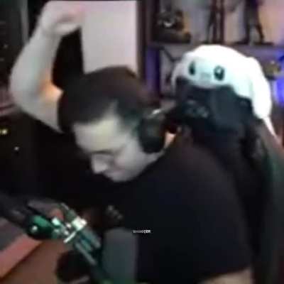 eray <3 masa (geride kaldığı için tekrardan atıyorum)