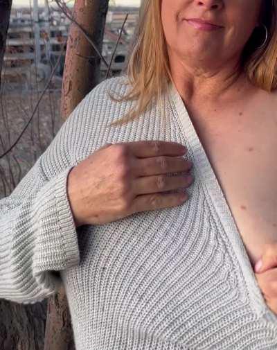 I’m not sure if it the breeze or showing off for you…