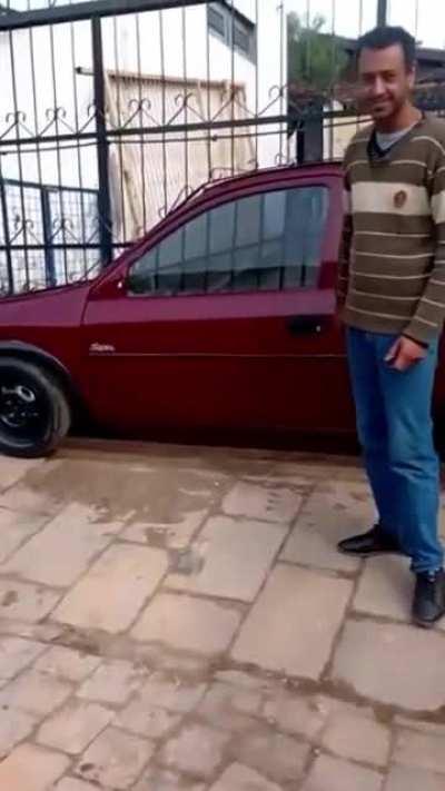 Hoje trago para vocês esse engenhoso portão corsa.